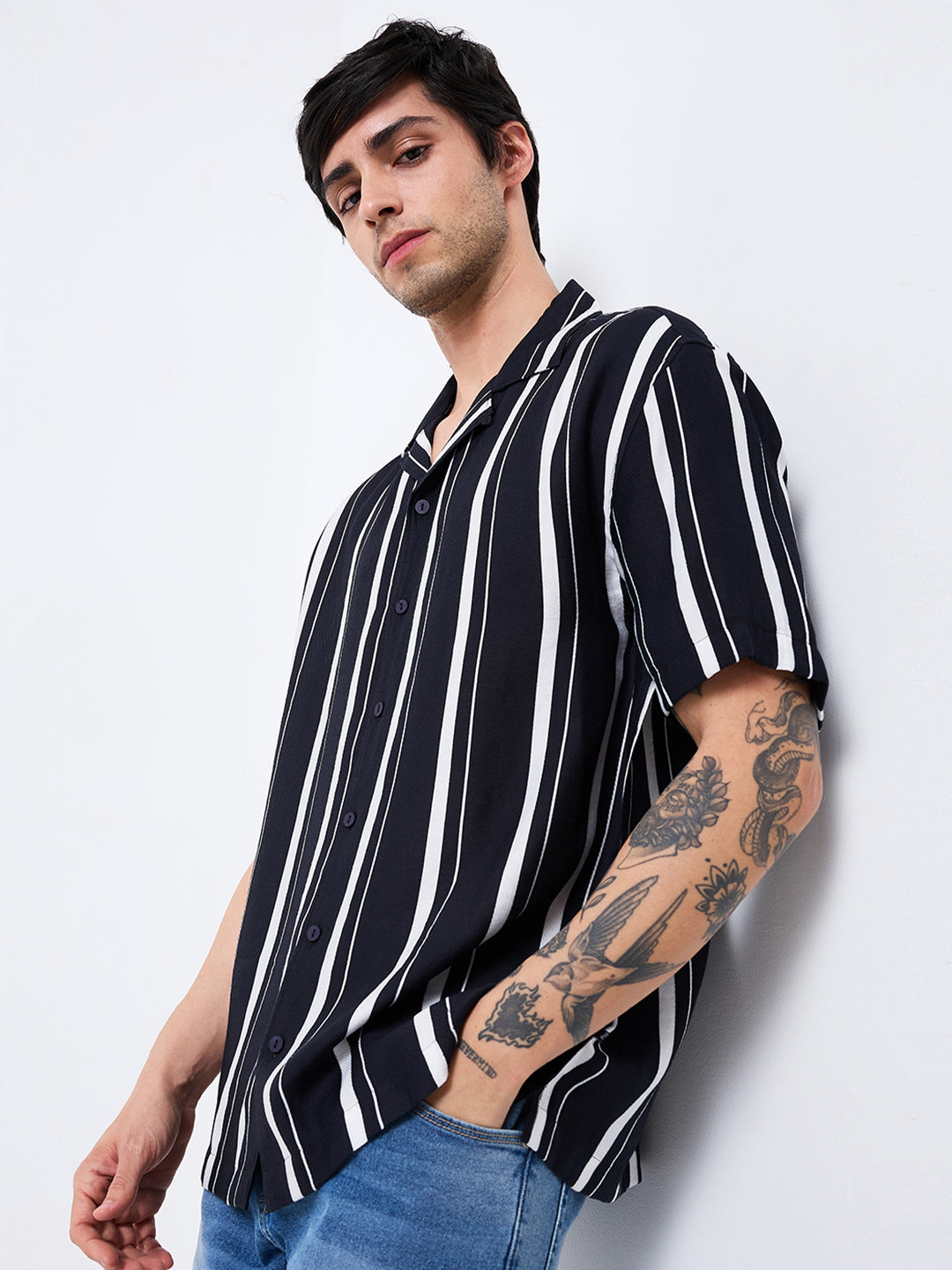 Spykar Black Relaxed Fit Striped Half Sleeve Shirt For Men