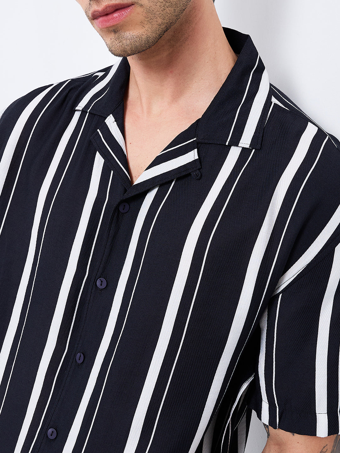 Spykar Black Relaxed Fit Striped Half Sleeve Shirt For Men