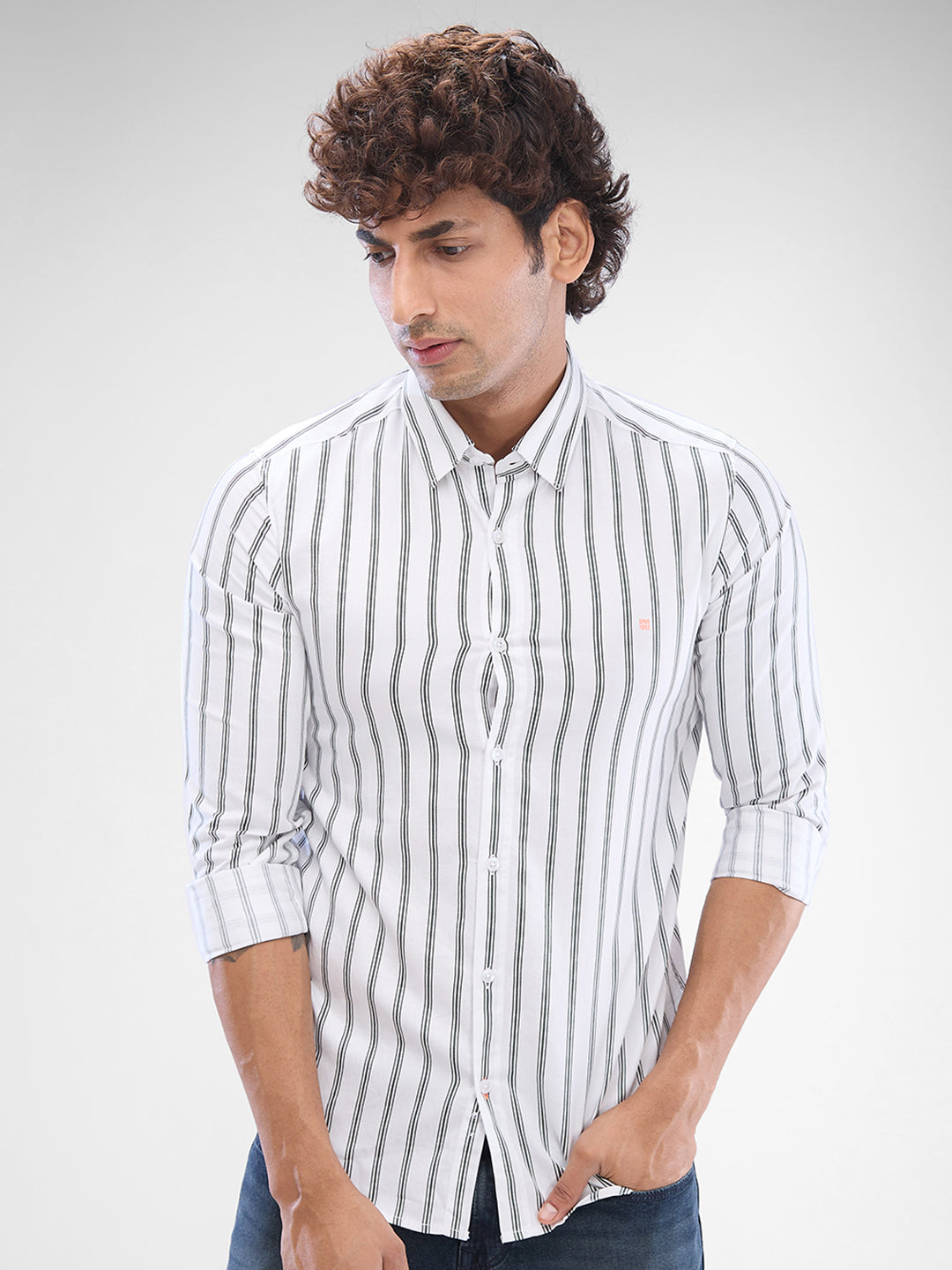 Spykar White Cotton Full Sleeve  Shirt For Men