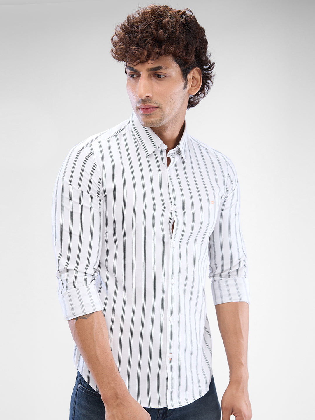 Spykar White Cotton Full Sleeve  Shirt For Men