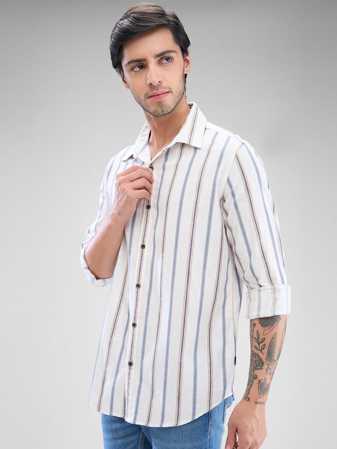 Spykar White Cotton Slub Full Sleeve Raised Collar Shirt For Men