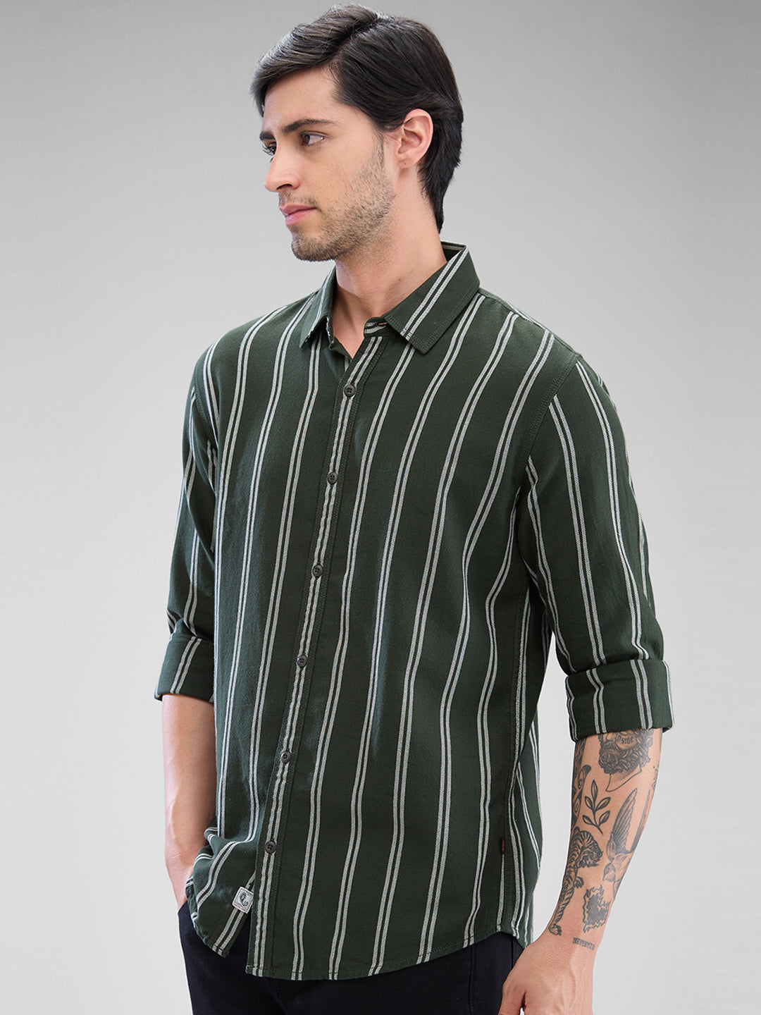 Spykar Rifle Green Cotton Full Sleeve Raised Collar Shirt For Men