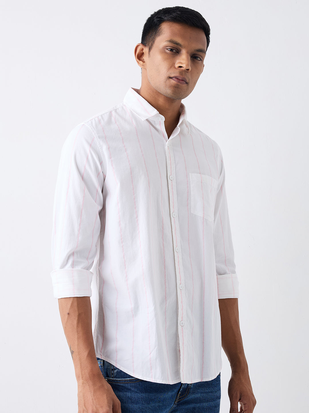 Spykar Pink Slim Fit Casual Shirts For Men