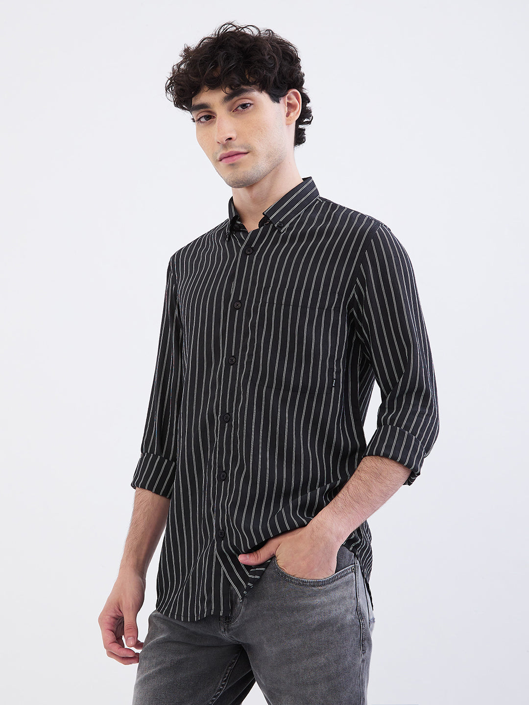 Spykar Jet Black Slim Fit Casual Shirts For Men