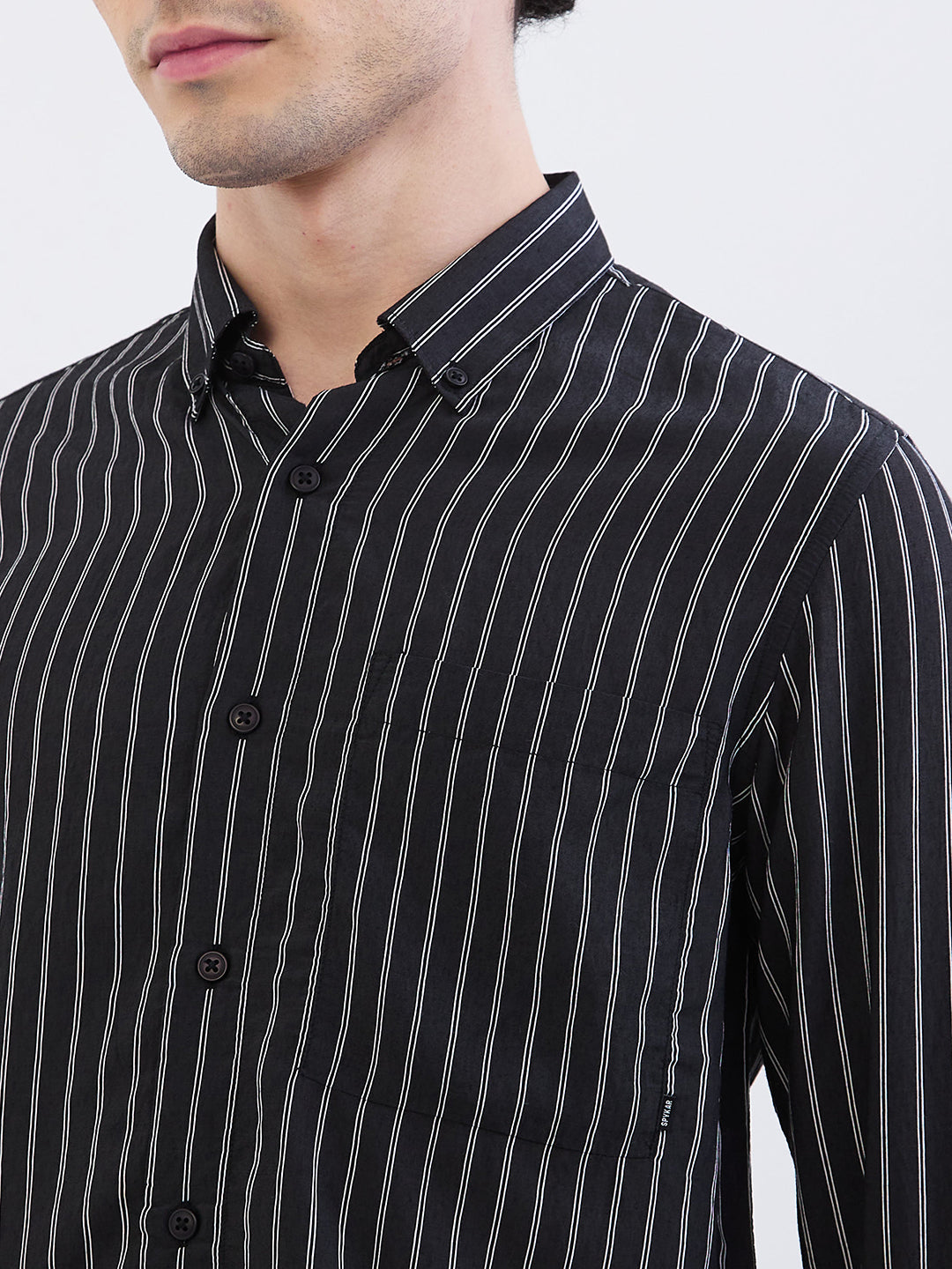 Spykar Jet Black Slim Fit Casual Shirts For Men