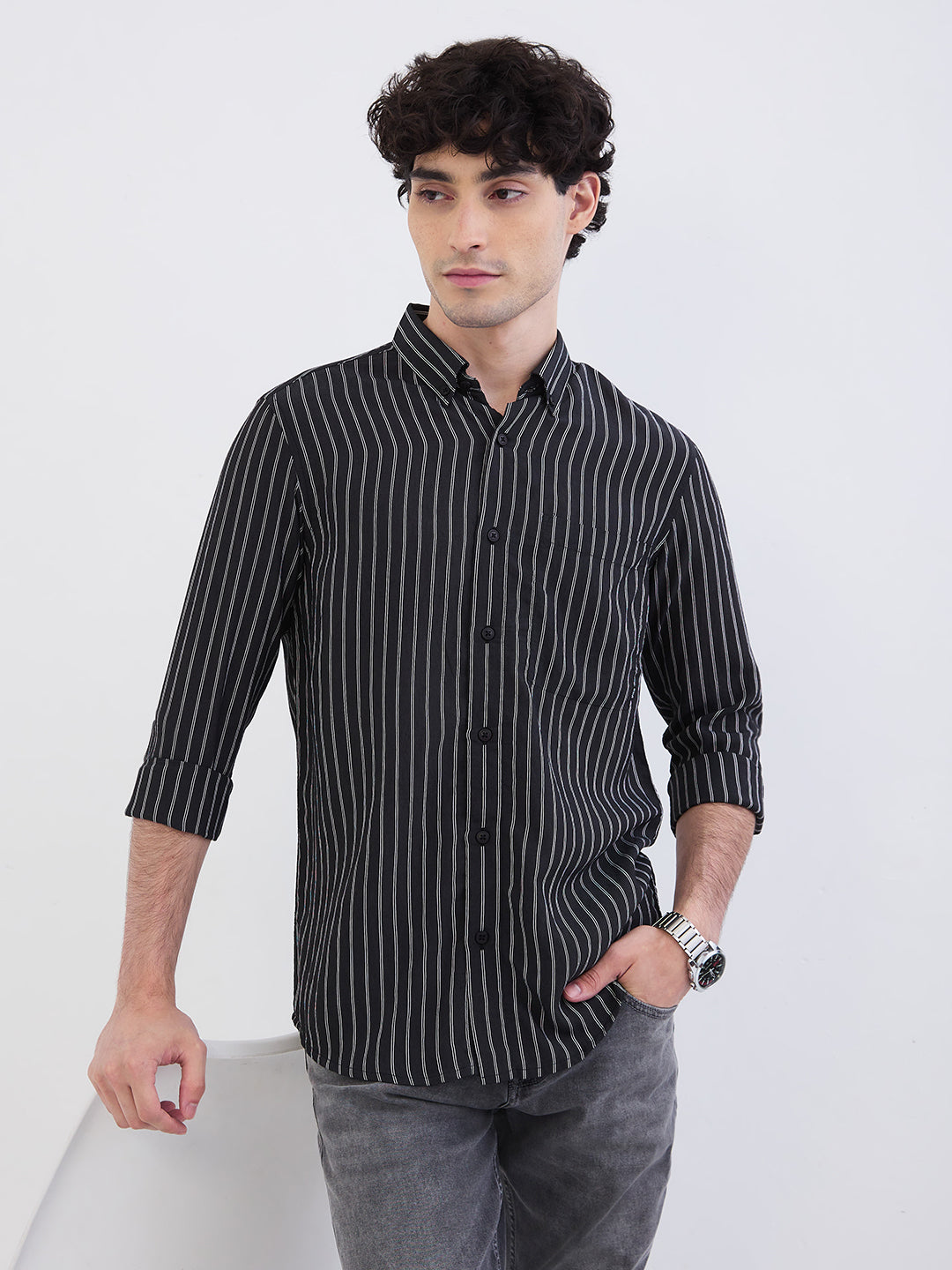 Spykar Jet Black Slim Fit Casual Shirts For Men
