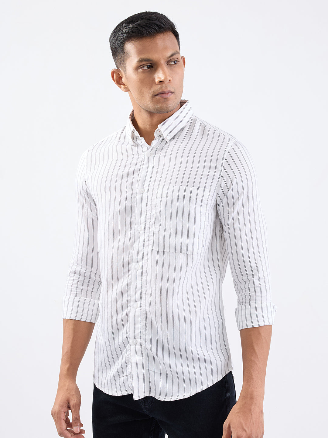 Spykar White Slim Fit Casual Shirts For Men