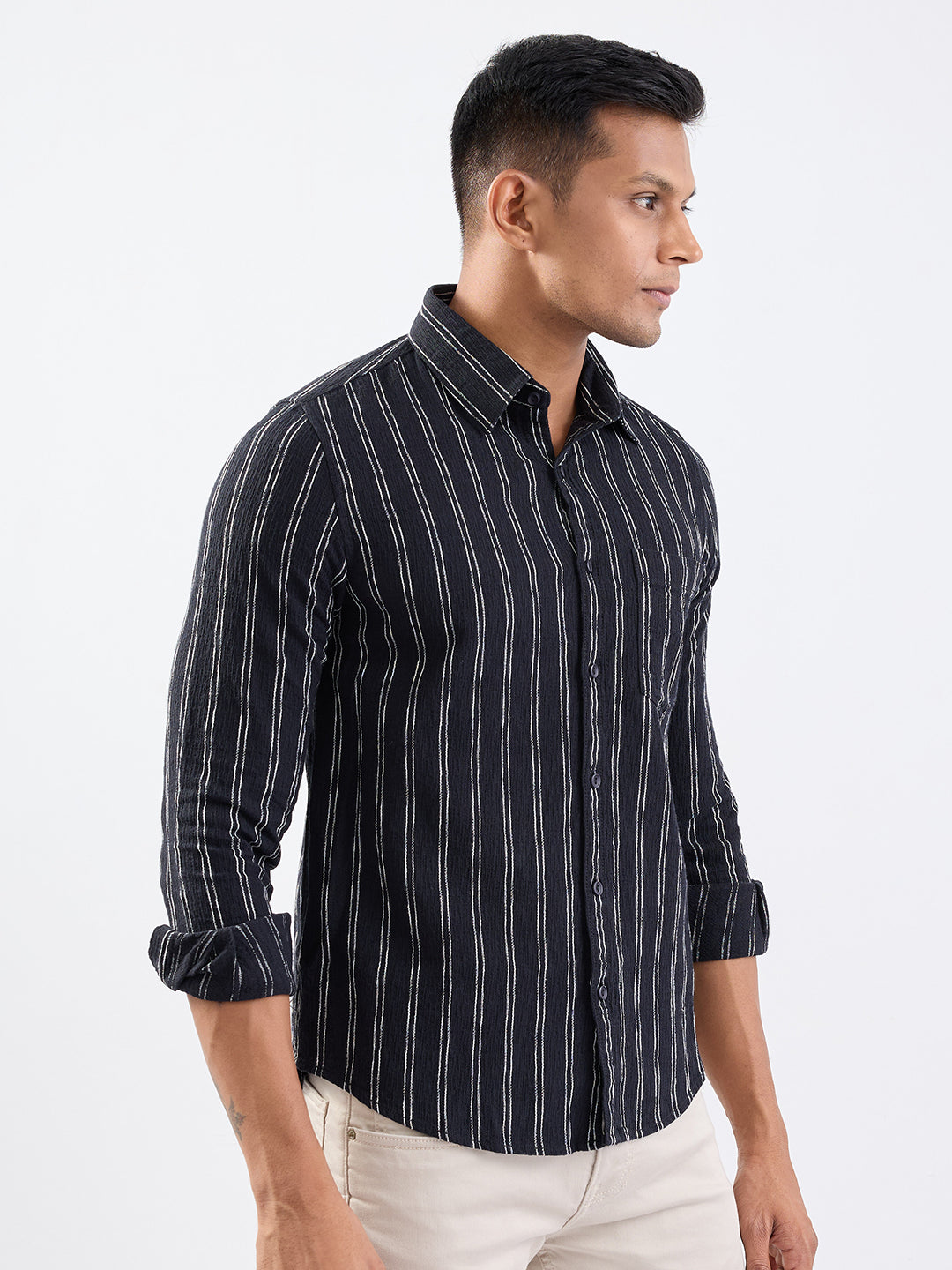 Spykar Jet Black Slim Fit Casual Shirts For Men