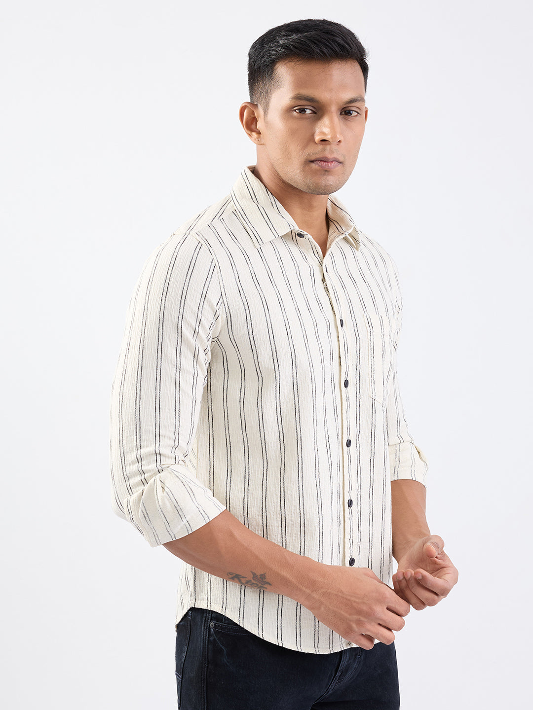 Spykar Off White Slim Fit Casual Shirts For Men