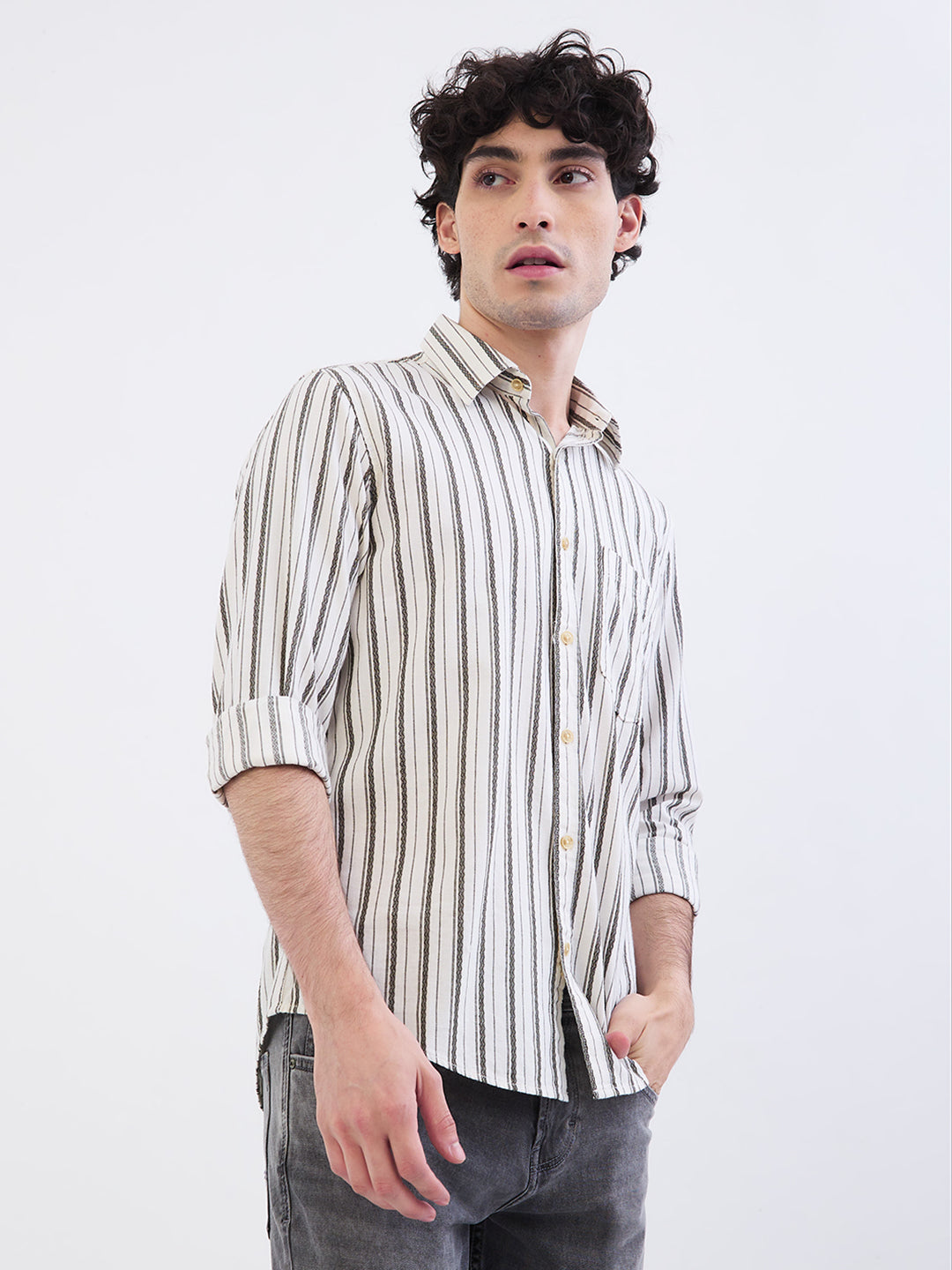 Spykar Avocado Green Slim Fit Casual Shirts For Men