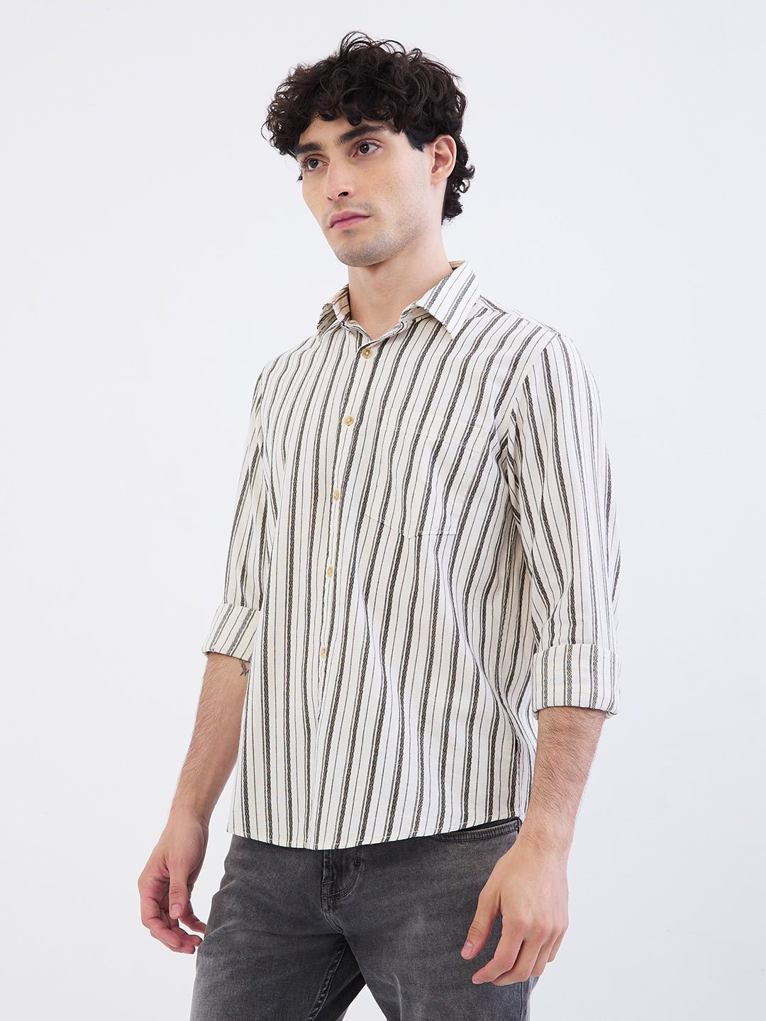 Spykar Avocado Green Slim Fit Casual Shirts For Men