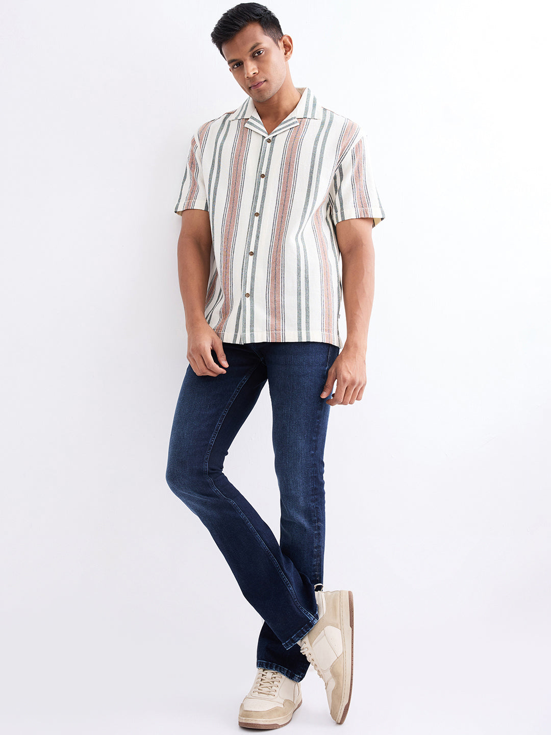 Men Shirt White Relaxed Fit