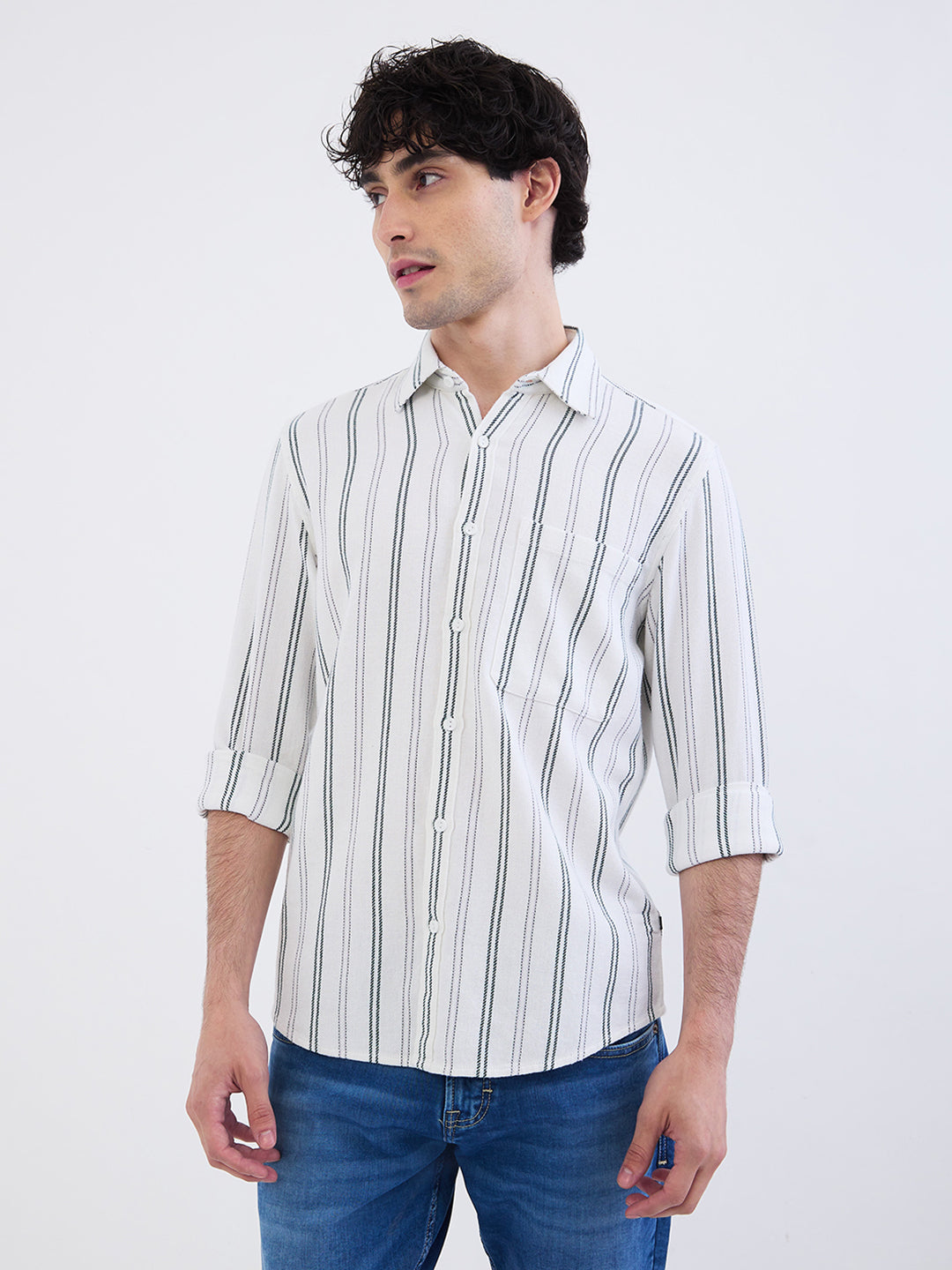 Spykar White Slim Fit Casual Shirts For Men