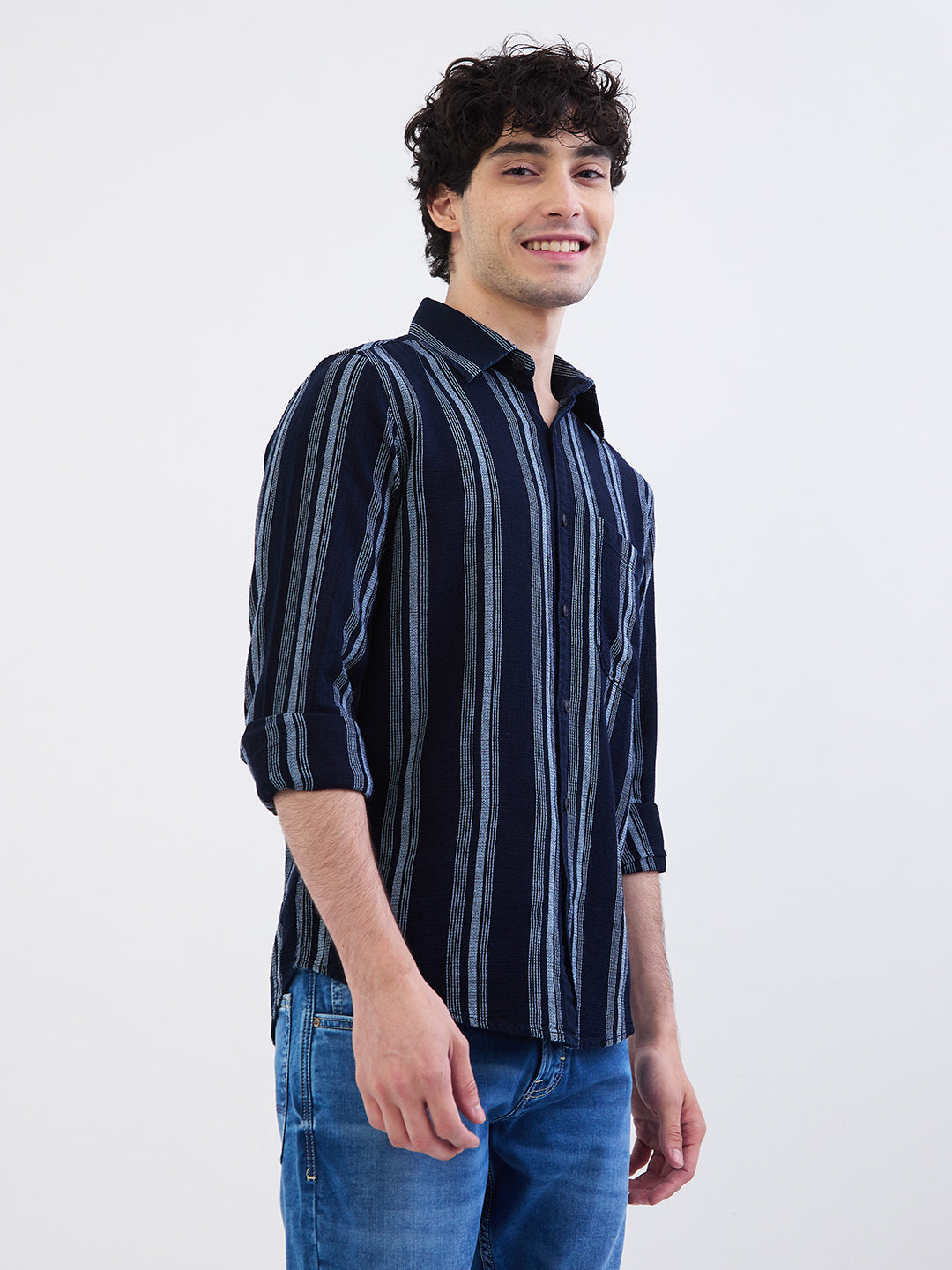 Spykar Indigo Blue Slim Fit Casual Shirts For Men