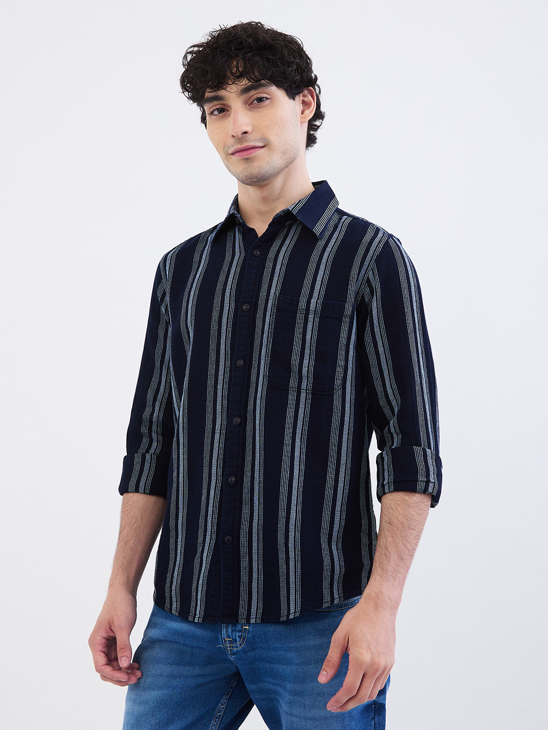 Spykar Indigo Blue Slim Fit Casual Shirts For Men