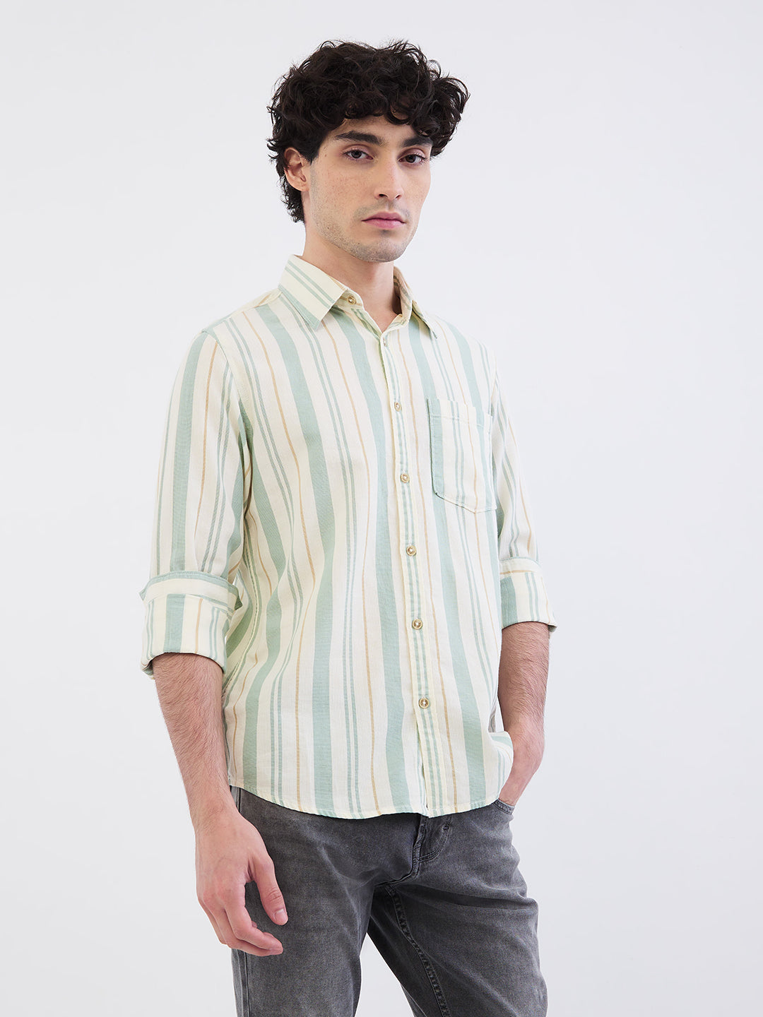 Spykar Granite Green Slim Fit Casual Shirts For Men
