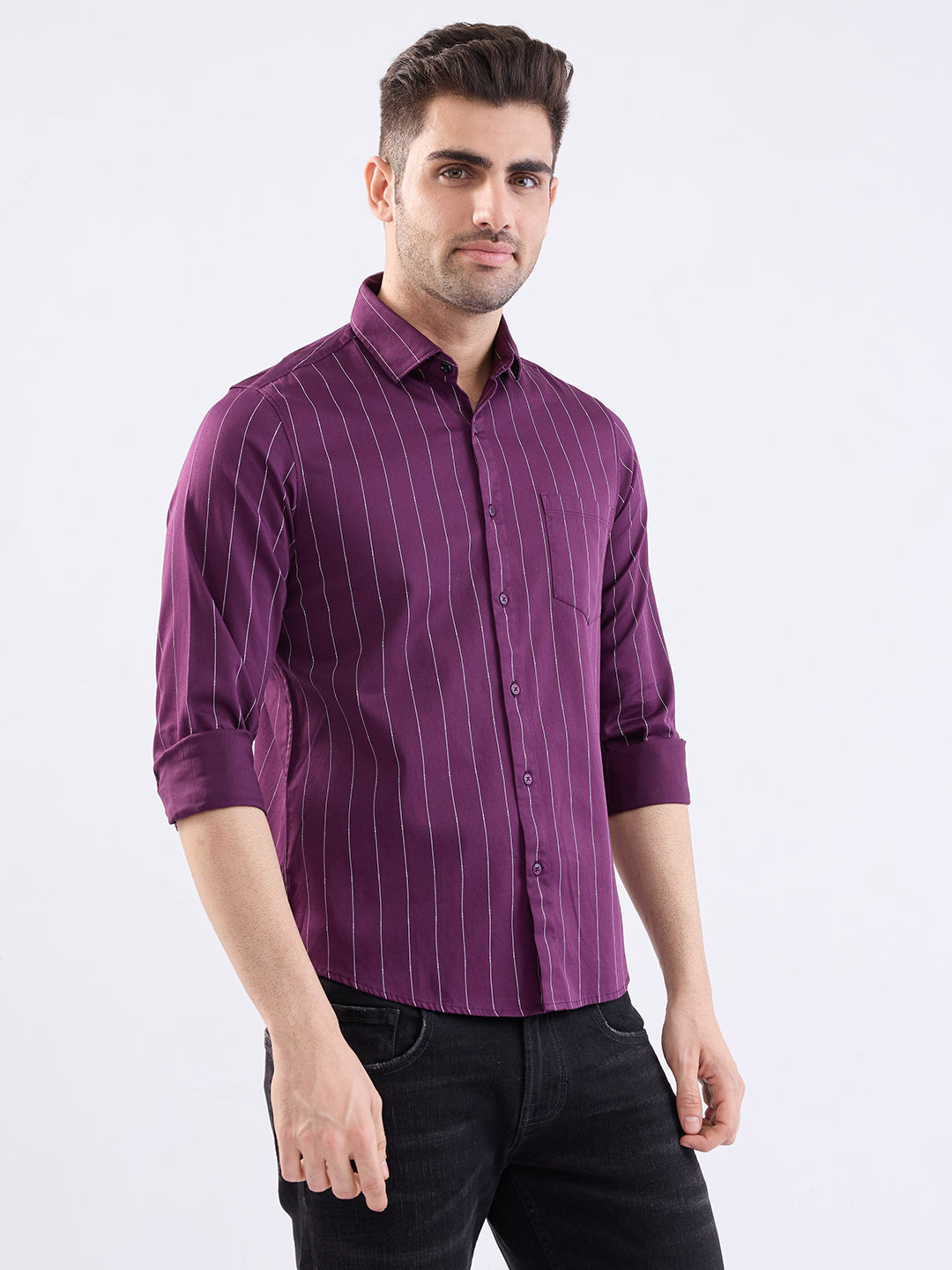 Spykar Plum Red Slim Fit Casual Shirts For Men