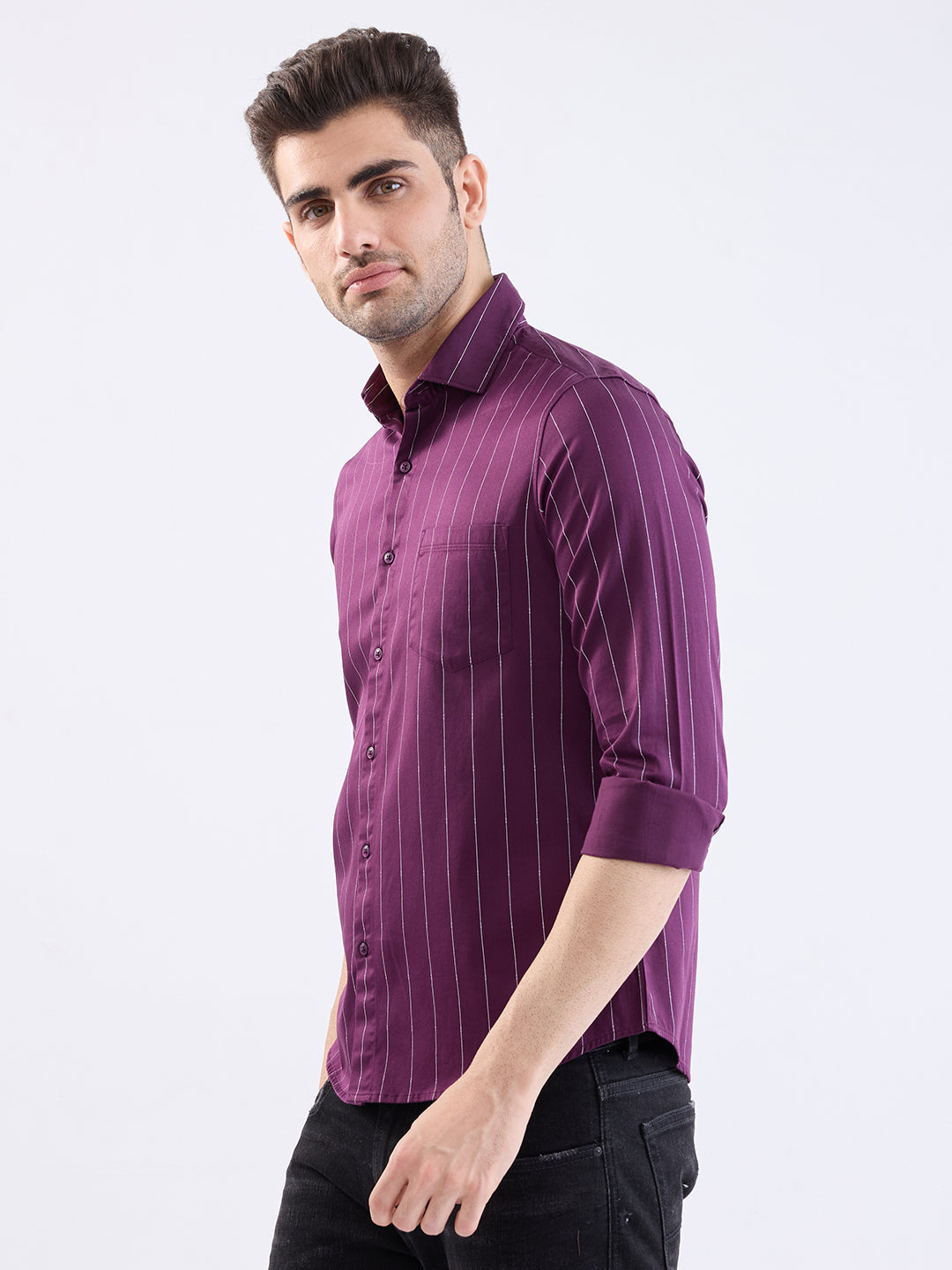 Spykar Plum Red Slim Fit Casual Shirts For Men