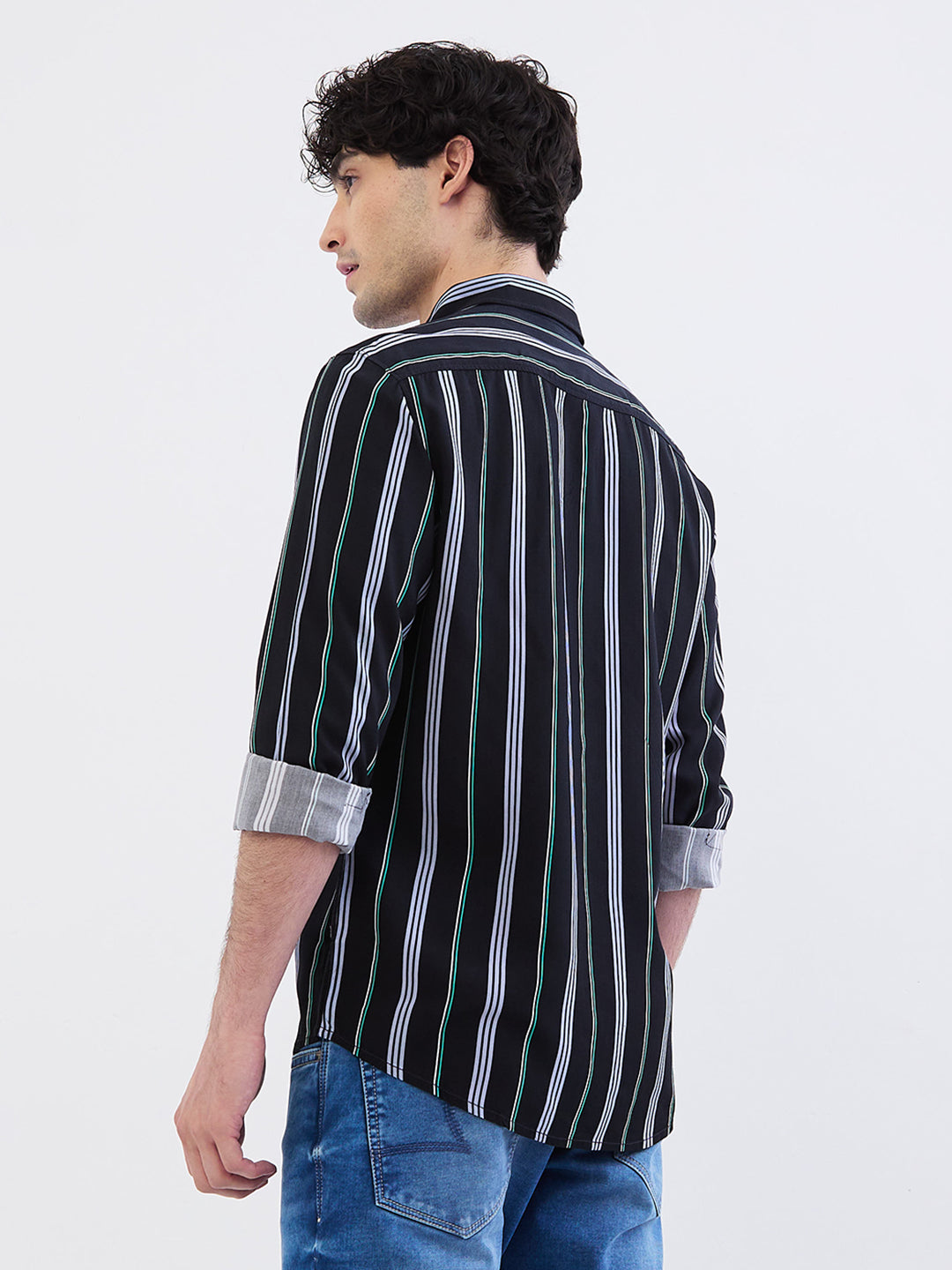 Spykar Jet Black Slim Fit Casual Shirts For Men
