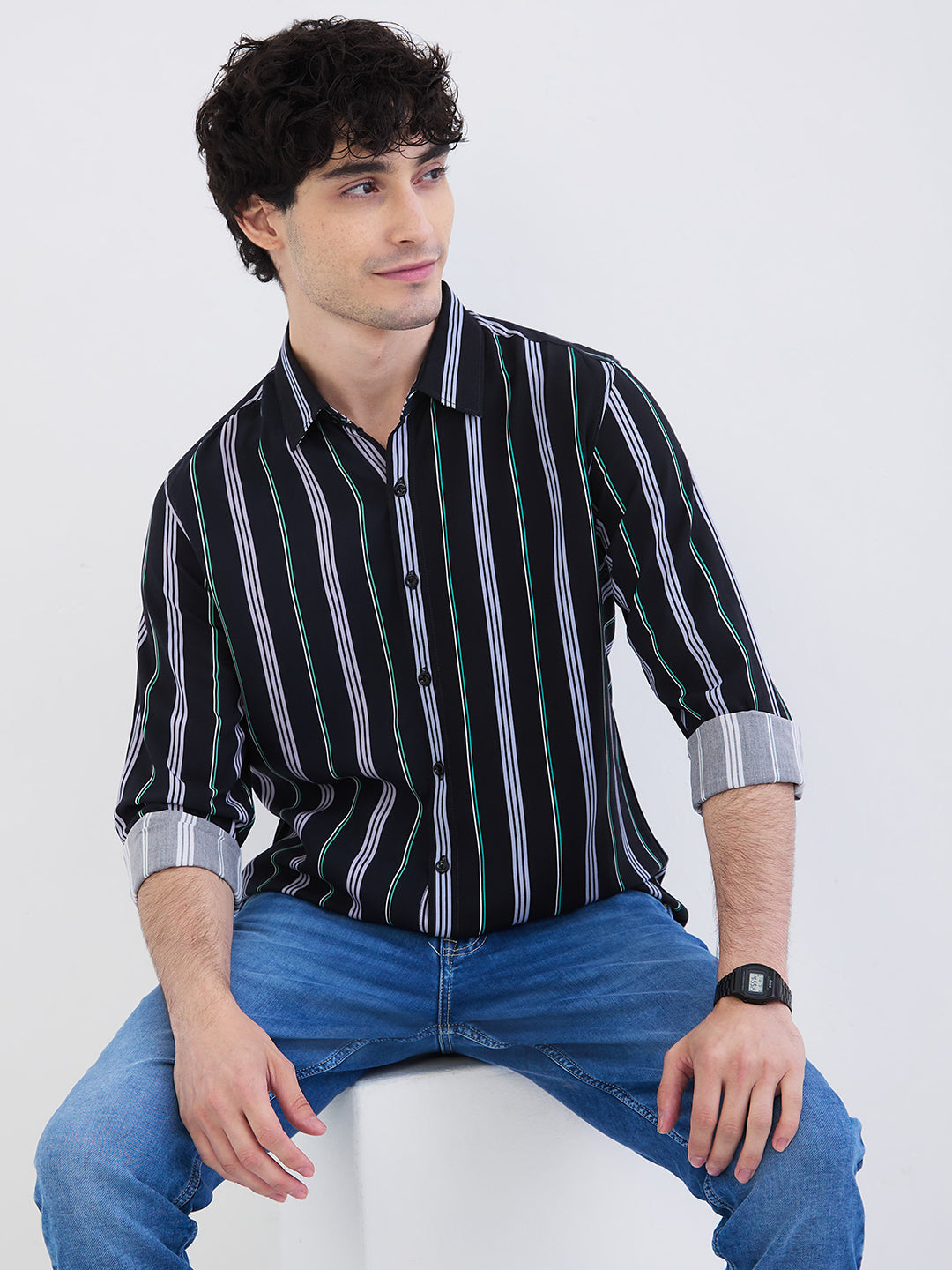 Spykar Jet Black Slim Fit Casual Shirts For Men