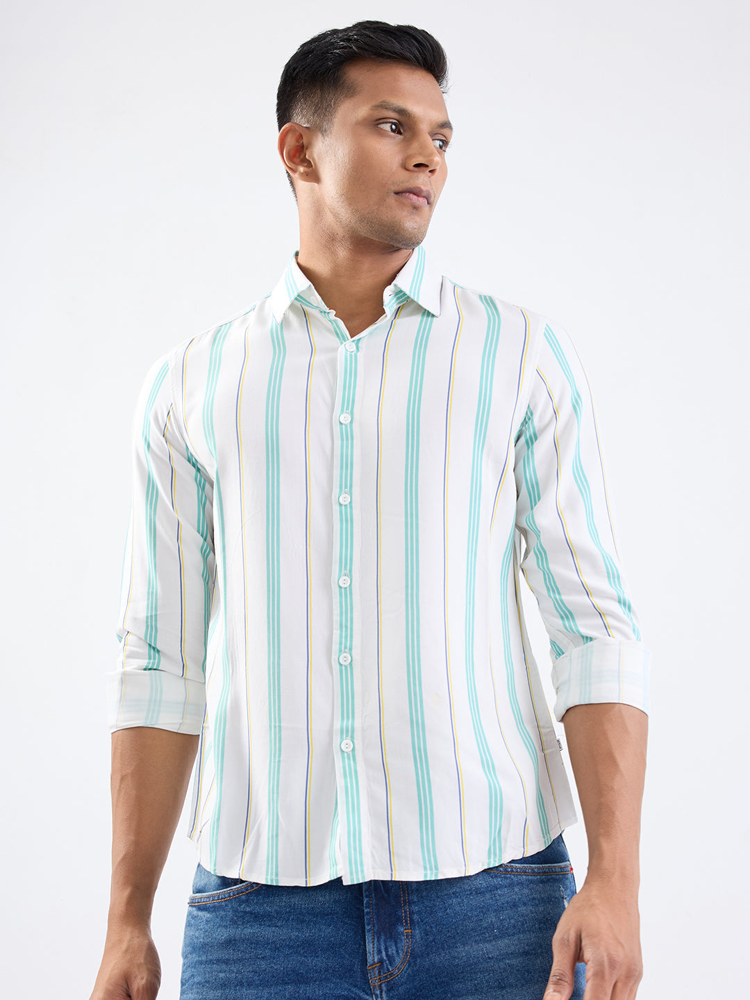 Spykar White Slim Fit Casual Shirts For Men