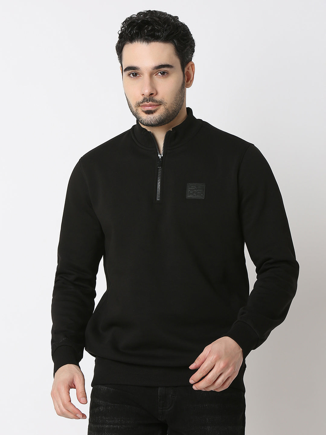 Spykar Black Cotton Poly Regular Fit Sweatshirt For Men