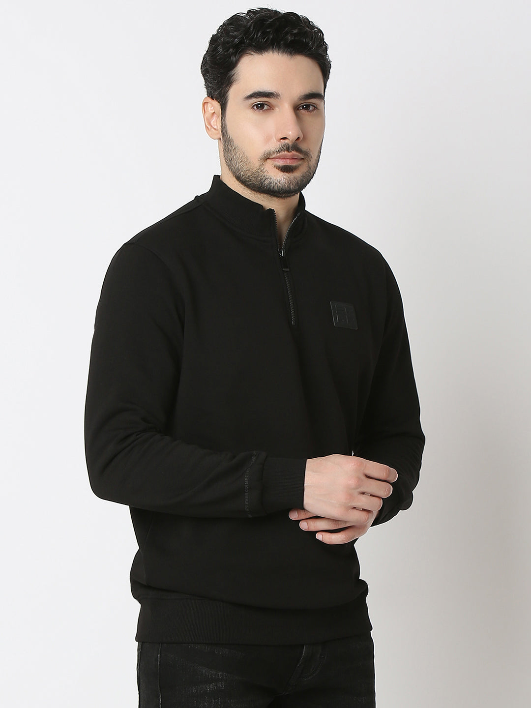 Spykar Black Cotton Poly Regular Fit Sweatshirt For Men