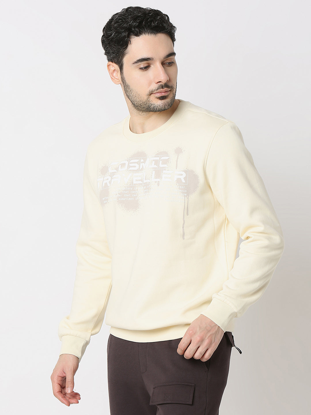 Spykar Off White Cotton Poly Slim Fit Sweatshirt For Men