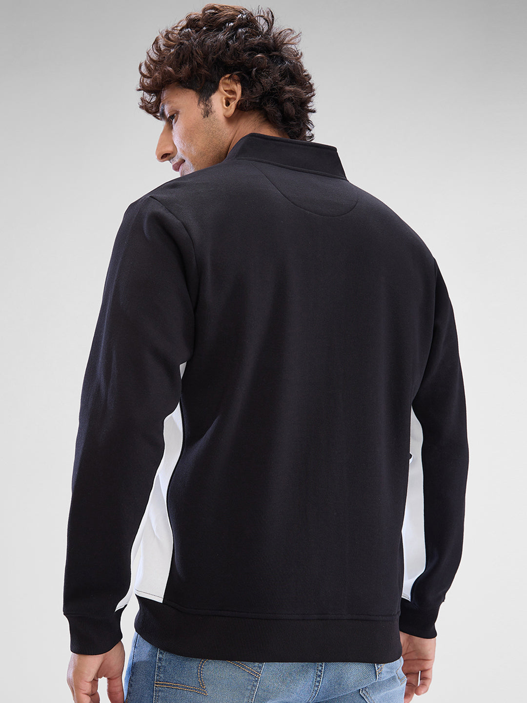 Spykar Black Cotton Poly Full Sleeve Sweatshirt For Men