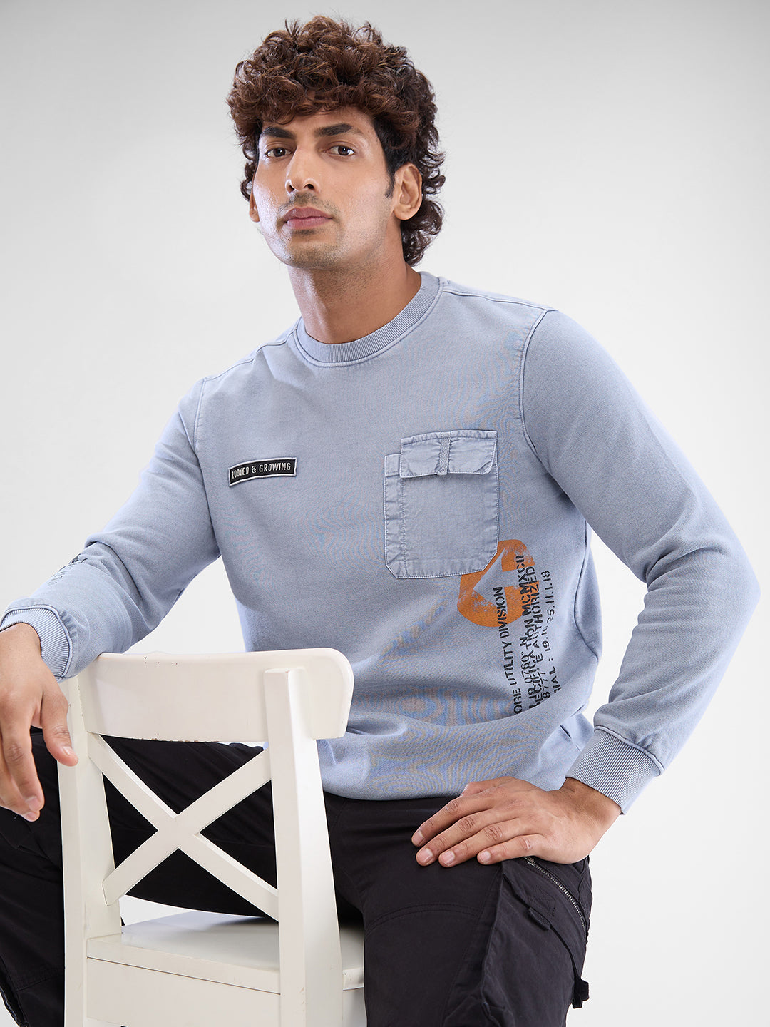 Spykar Light Grey Cotton Full Sleeve Sweatshirt For Men