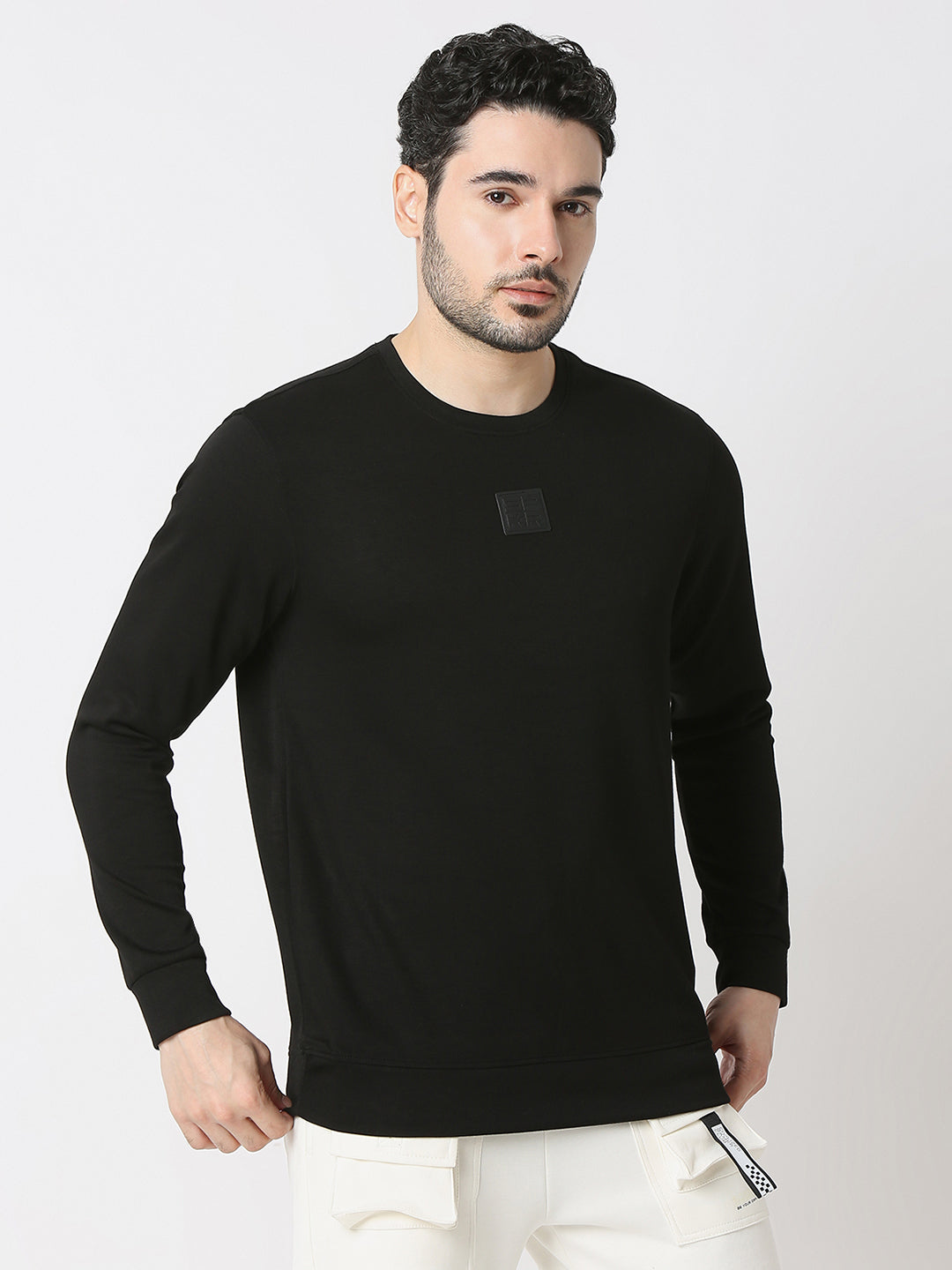 Spykar Black Cotton Poly Slim Fit Sweatshirt For Men