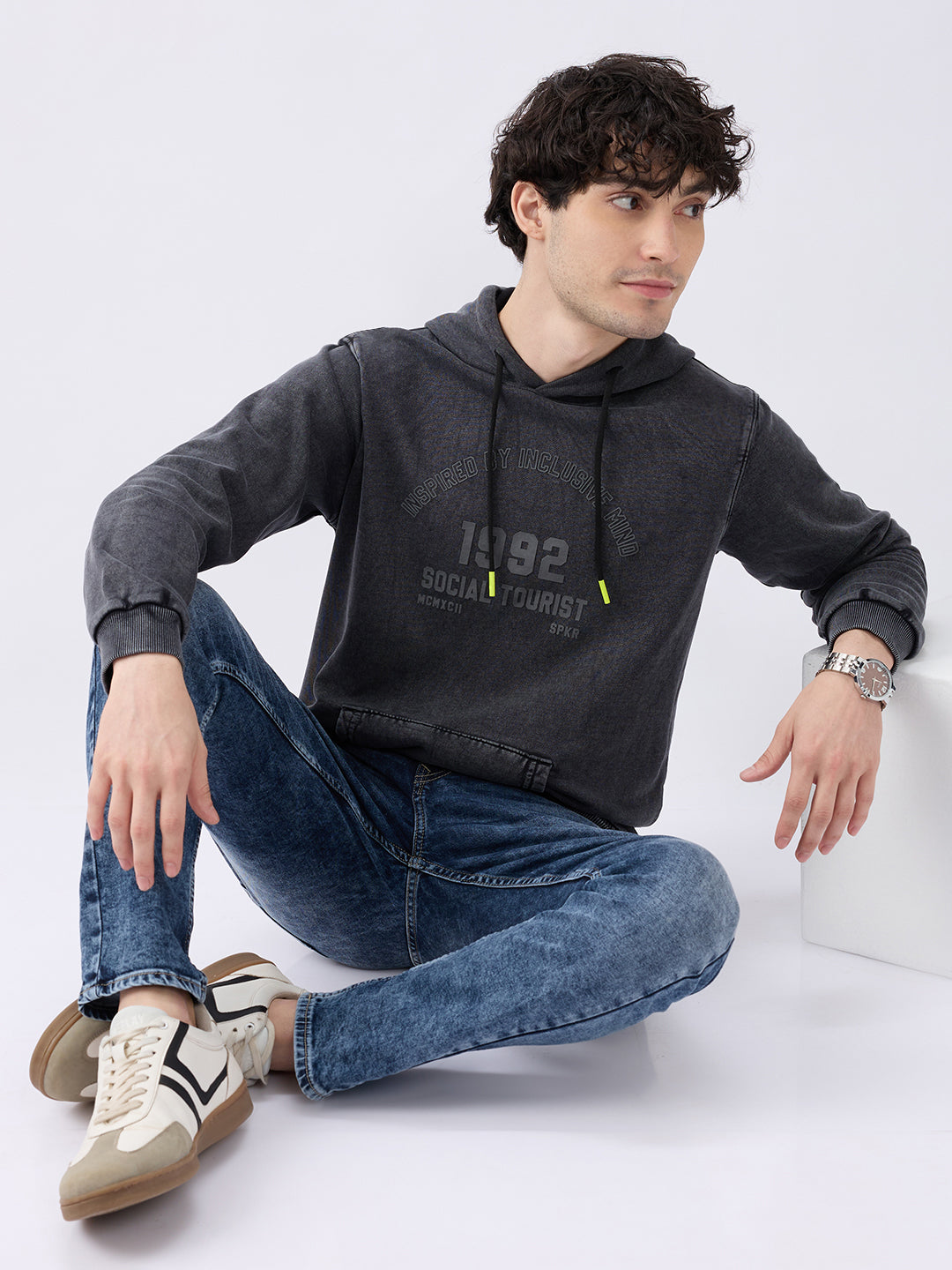 Spykar Solid Black Regular Fit Sweatshirts For Men