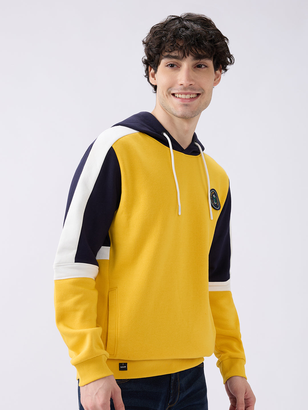 Spykar Solid Chrome Yellow Regular Fit Sweatshirts For Men