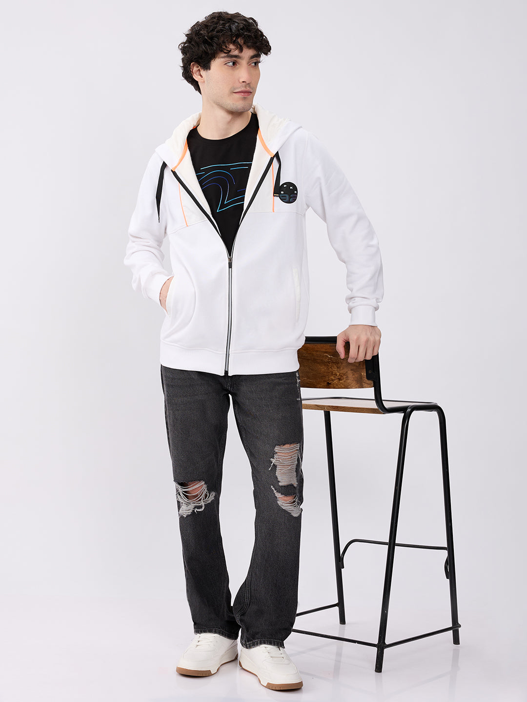 Spykar Solid White Regular Fit Sweatshirts For Men