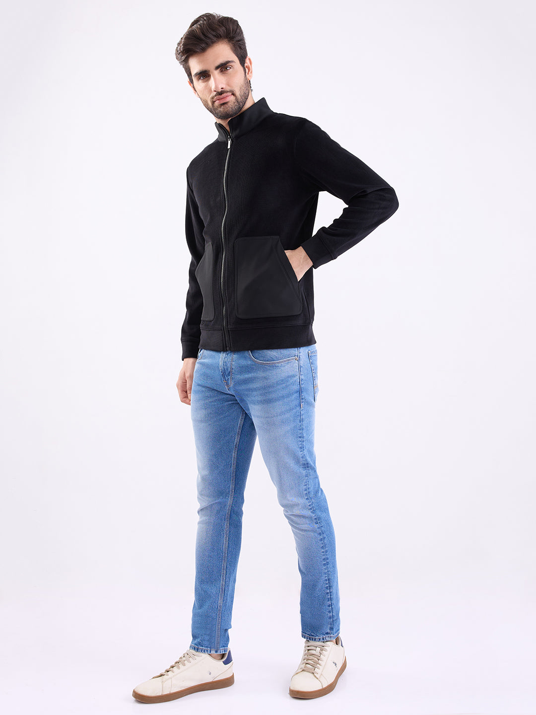 Spykar Black Regular Fit Casual Sweatshirts For Men