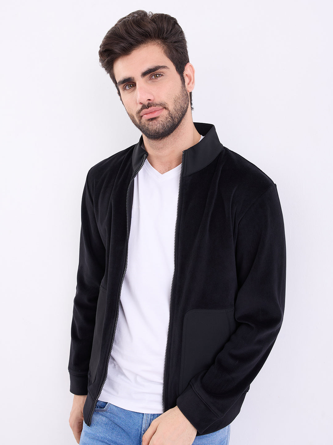 Spykar Black Regular Fit Casual Sweatshirts For Men