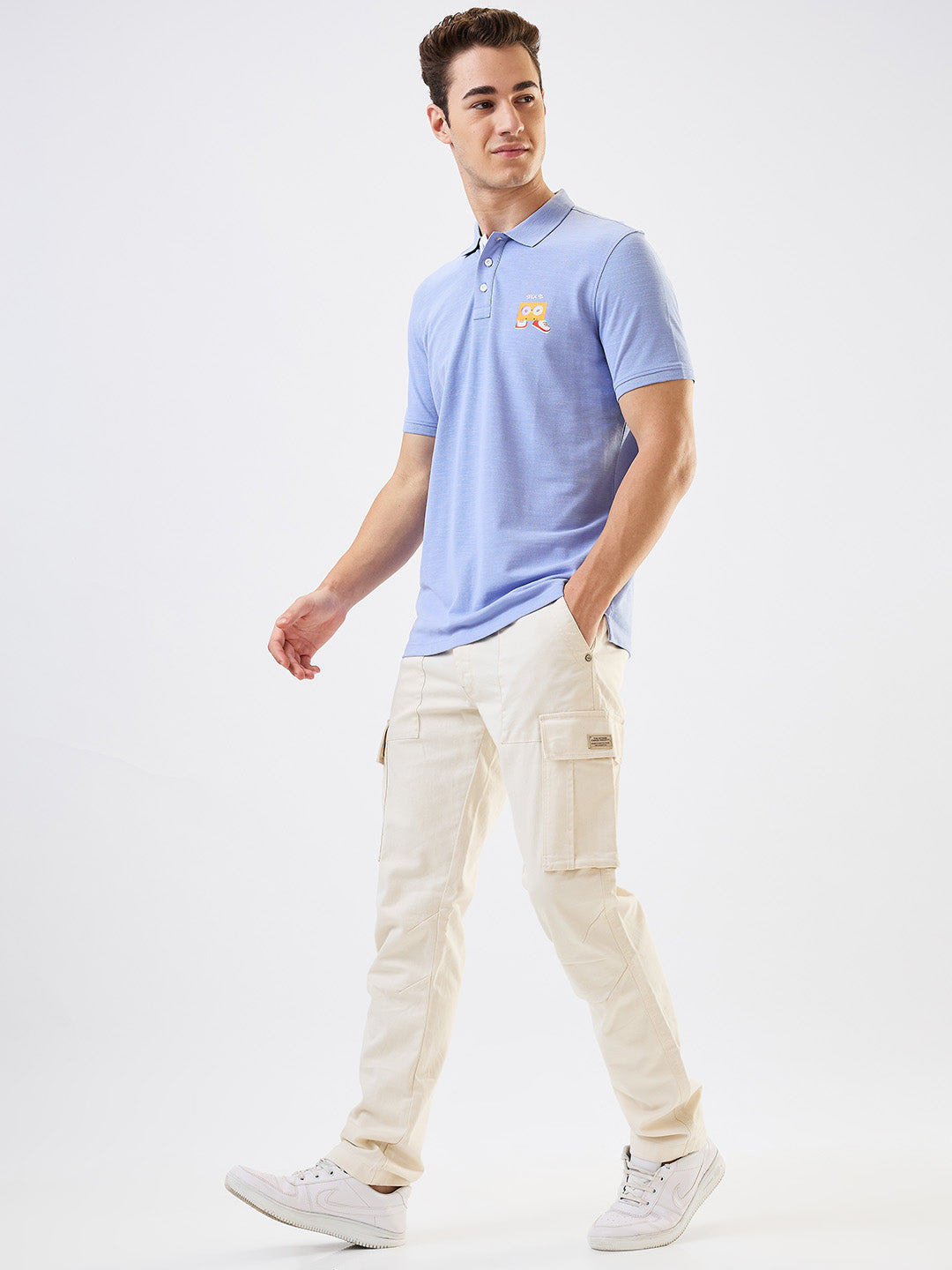 Men Cargo Regular Fit White Mid Rise