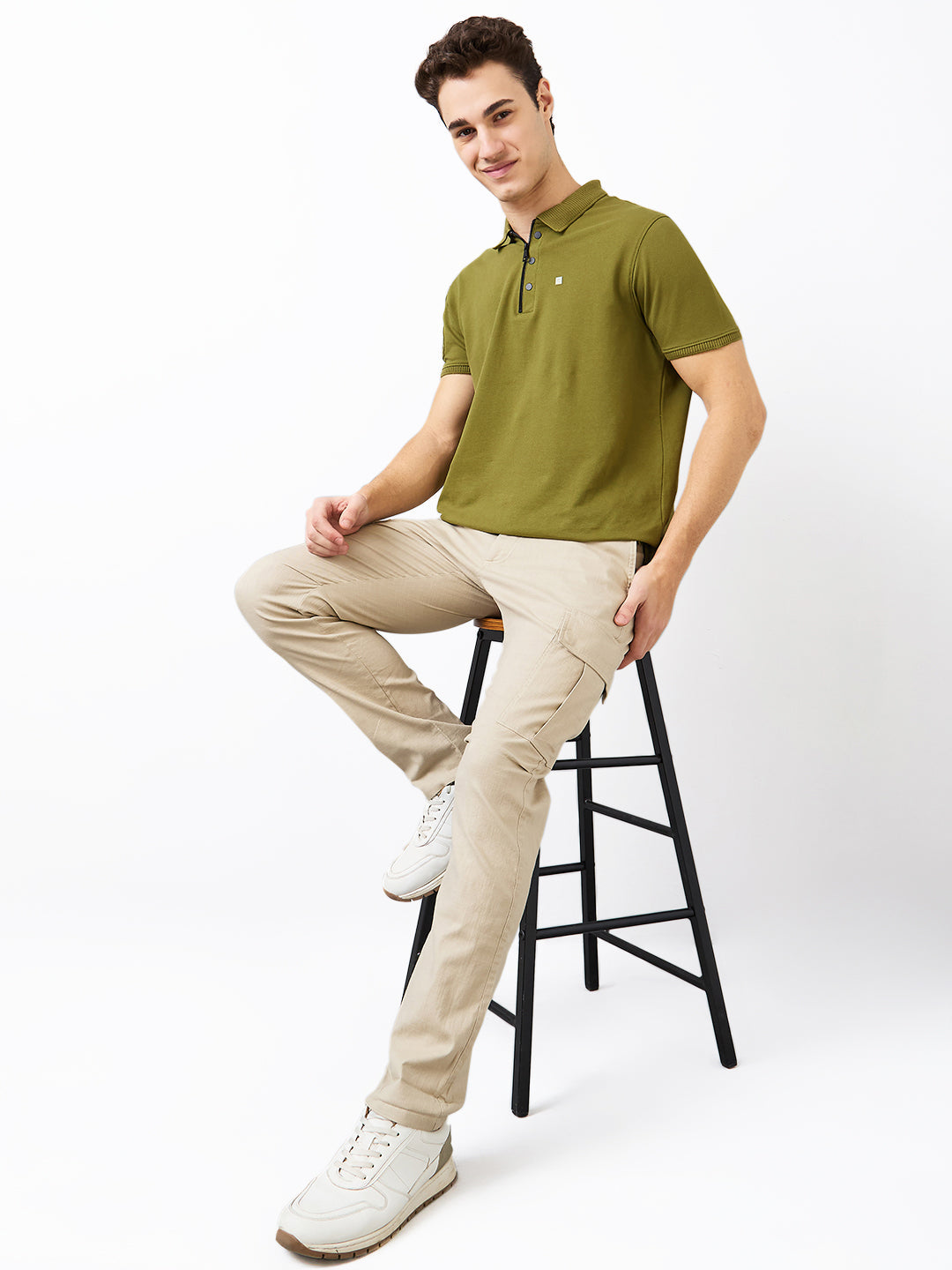 Men Cargo Regular Fit Beige Mid Rise