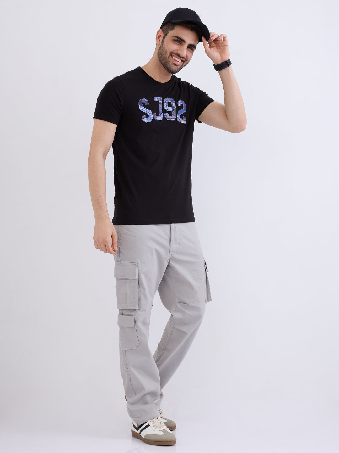 Men Trouser Relaxed Fit Grey Mid Rise