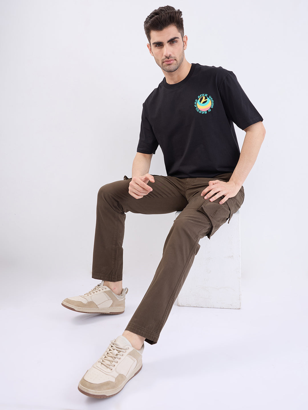 Men Trouser Cargo Fit Olive Green Mid Rise