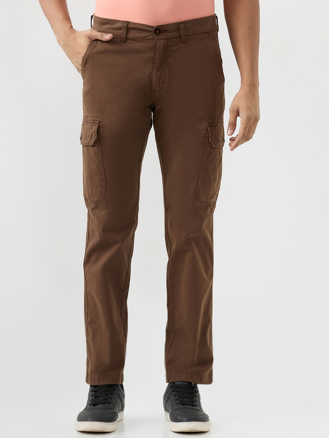 Men Bison Brown Cargo Fit Mid Rise Trousers