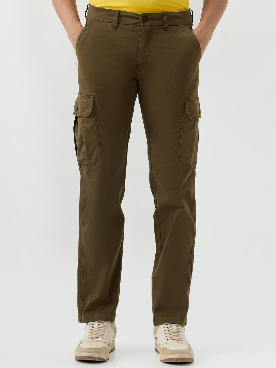 Men Trouser Cargo Fit Green Mid Rise