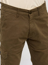 Men Trouser Cargo Fit Green Mid Rise