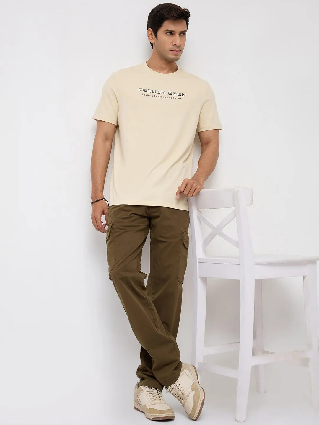 Men Trouser Cargo Fit Green Mid Rise