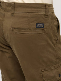 Men Trouser Cargo Fit Green Mid Rise