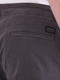 Men Trouser Relaxed Fit Grey Mid Rise