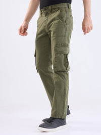 Men Trouser Relaxed Fit Green Mid Rise
