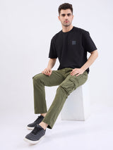 Men Trouser Relaxed Fit Green Mid Rise