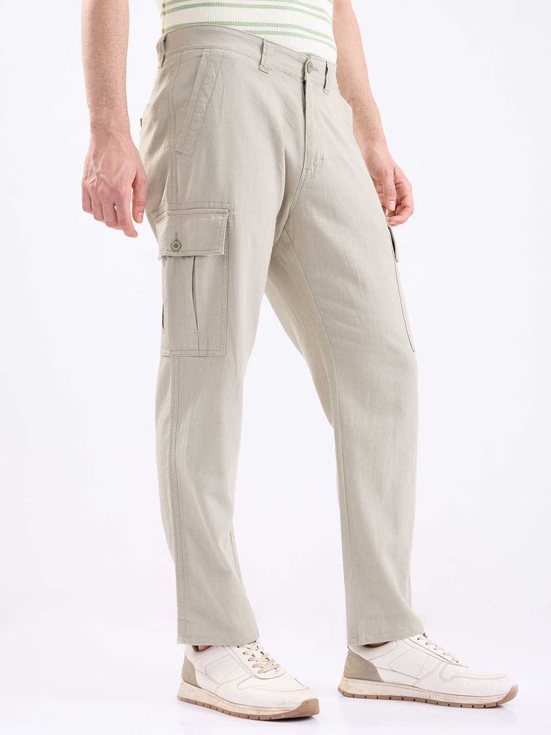 Men Trouser Straight Fit Green Mid Rise