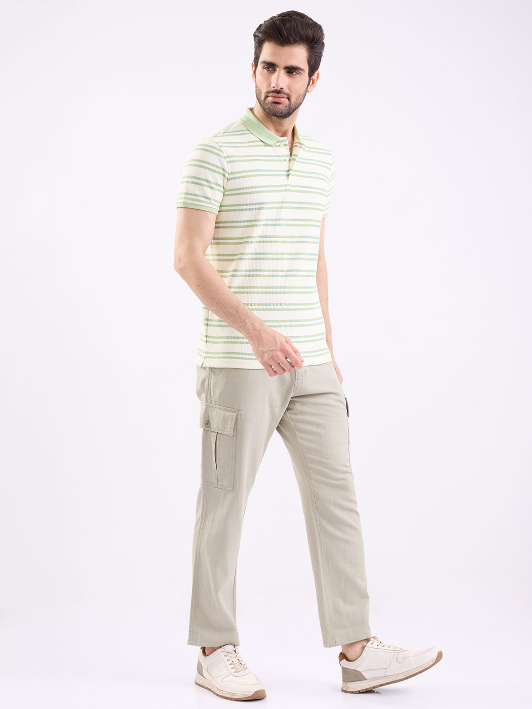 Men Trouser Straight Fit Green Mid Rise